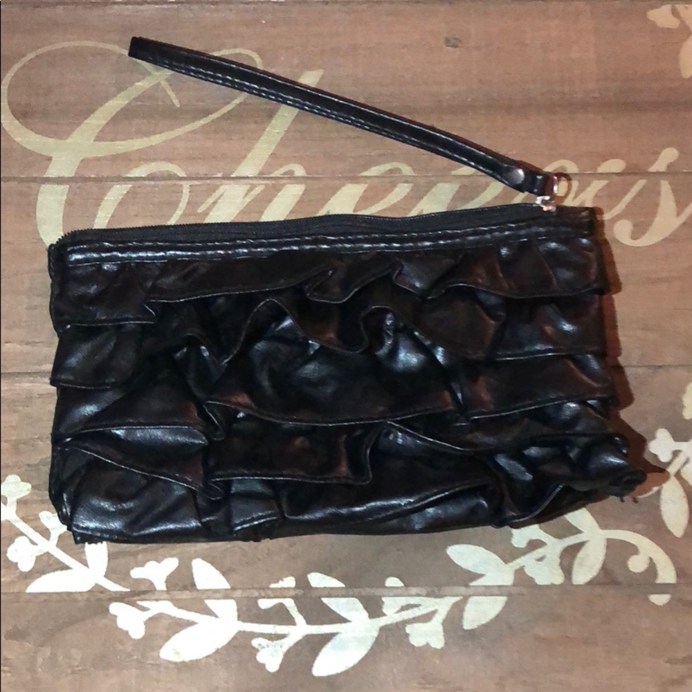 Black ruffle wallet / wristlet